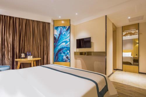 Denise Hotel(shangxiajiu Branch)