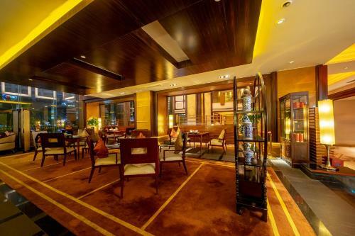 Grand International Hotel