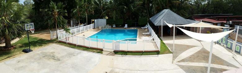 Hotel Parador Combate Beach