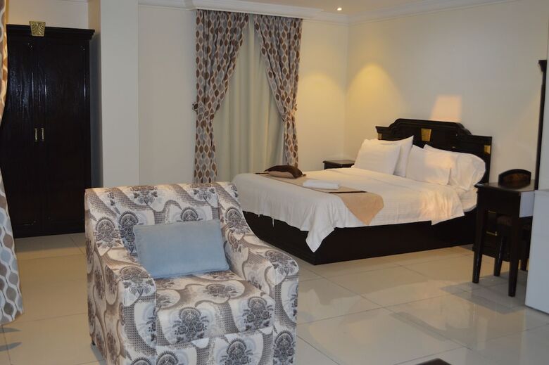Apartamento Bazil Hotel Suites
