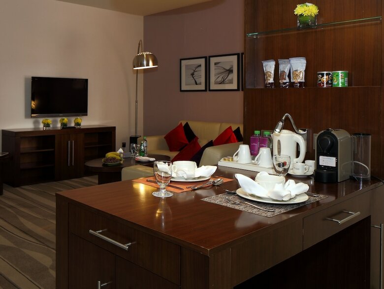 Hotel Suite Novotel Riyadh Olaya