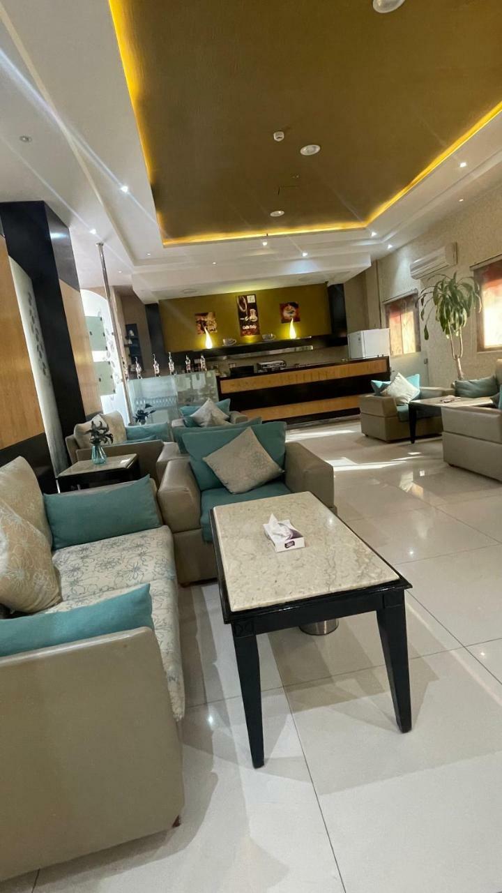 Apartamento Tulip Al Rawdah