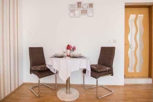 Hostal Apartments Darrer