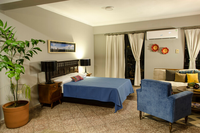 Hotel Tacuari Suites