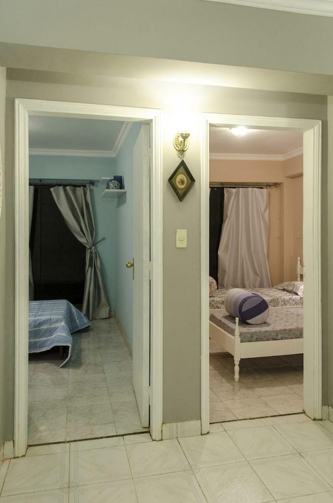 Hotel Tacuari Suites