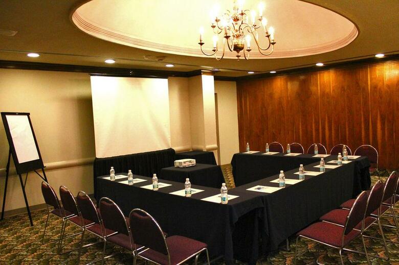 Hotel Monterrey Macroplaza