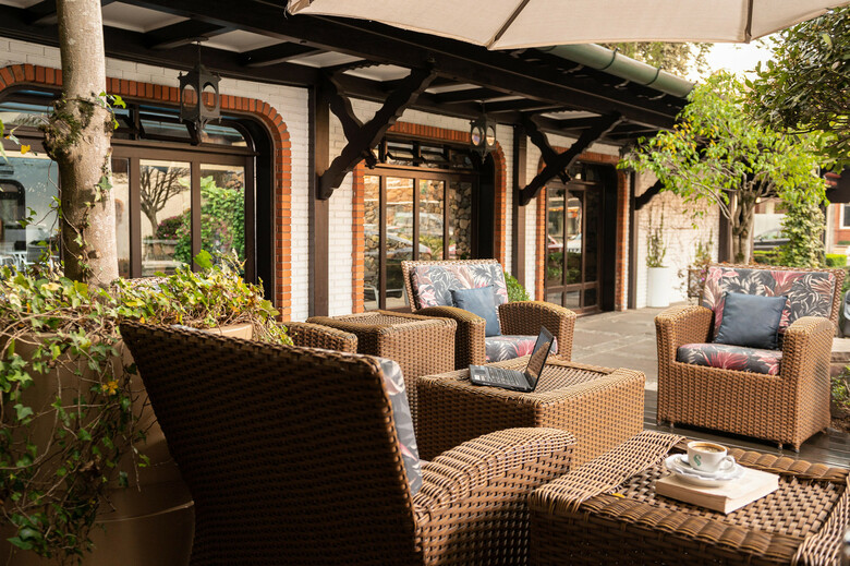 Serrazul Hotel Distributed By Intercity