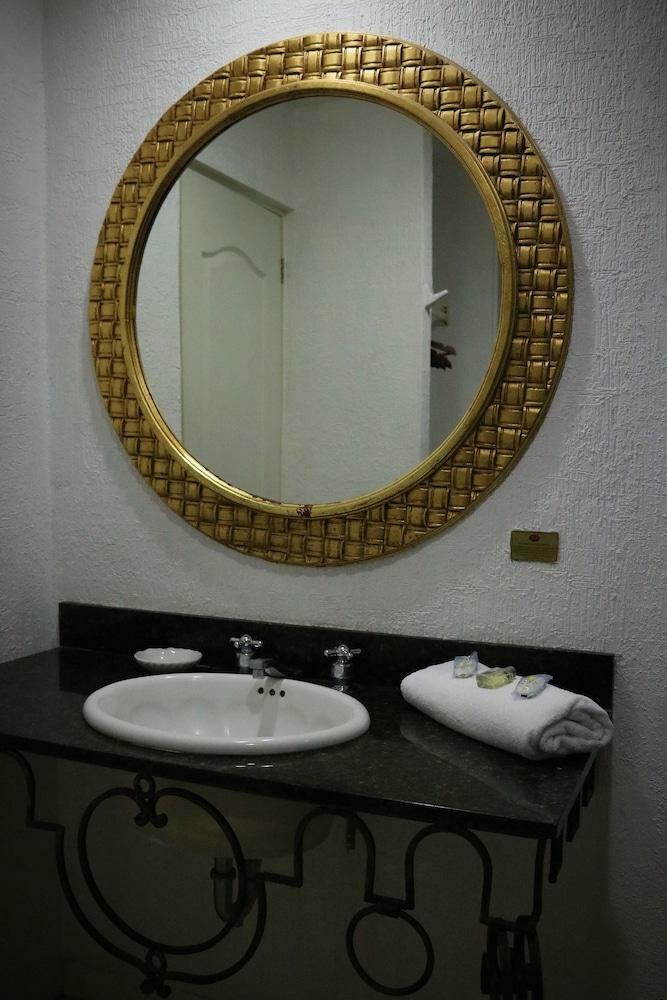 Zar Guadalajara Hotel