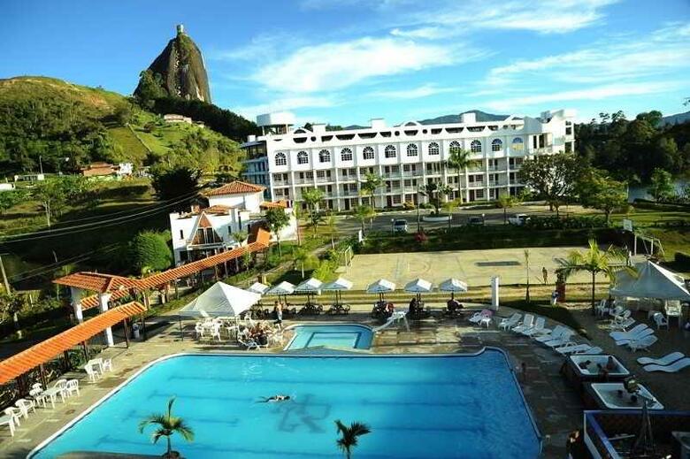 Hotel Los Recuerdos