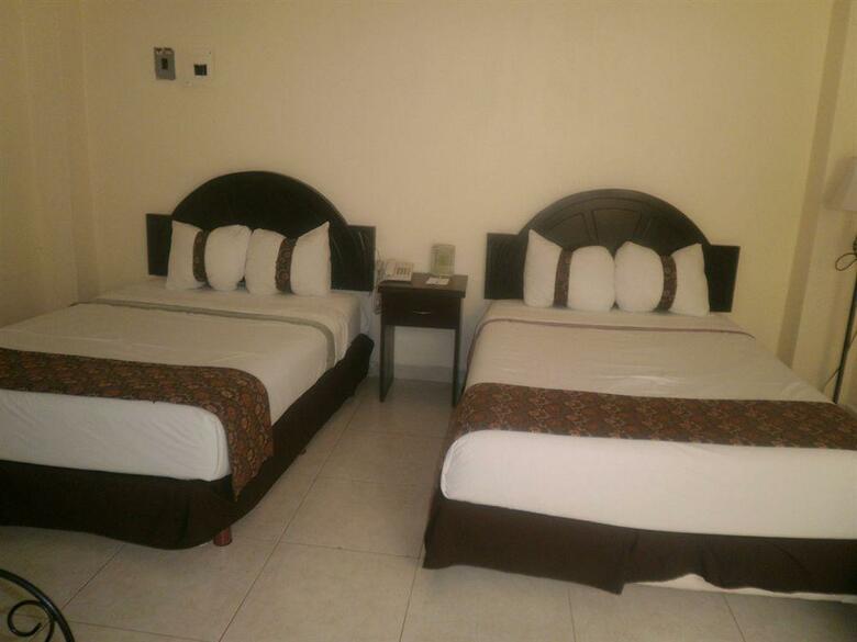 Hotel Esmeralda's