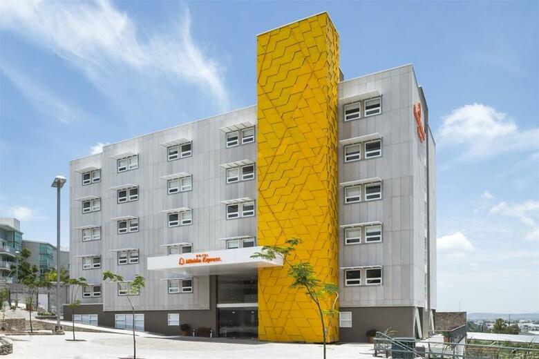 Hotel Misi�n Express Quer�taro