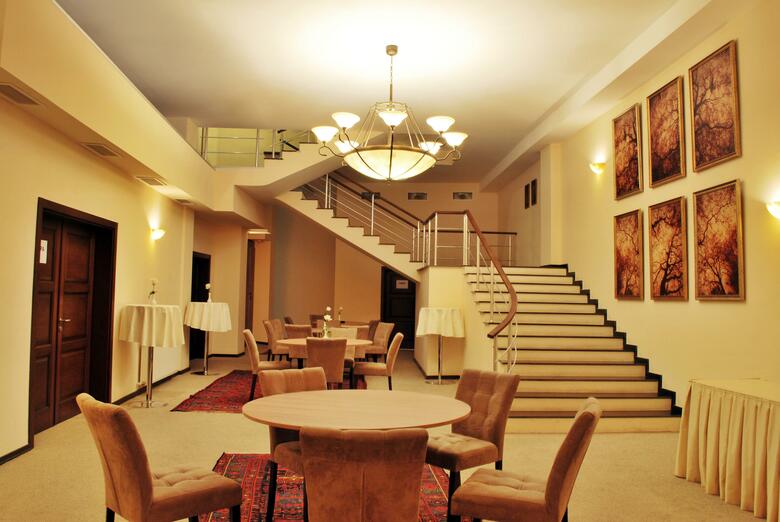 Betsy's Hotel