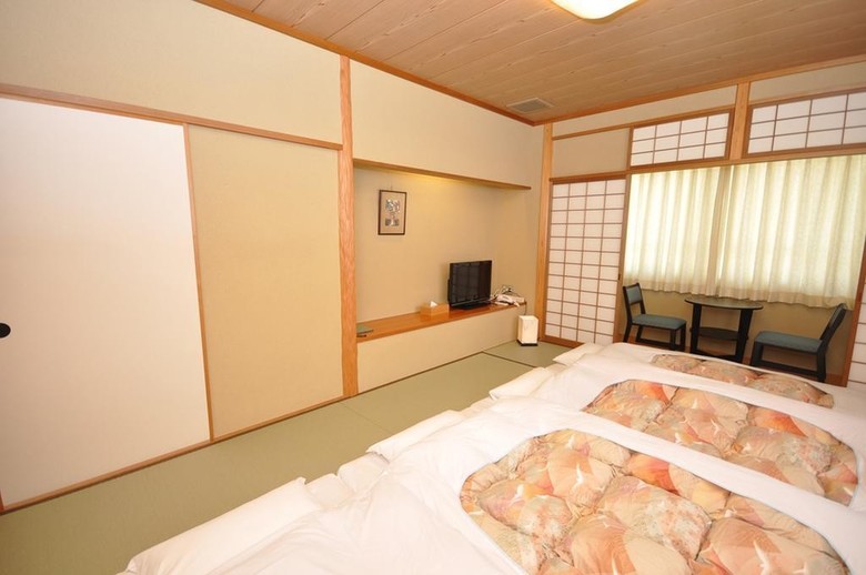 Gion Maifukan