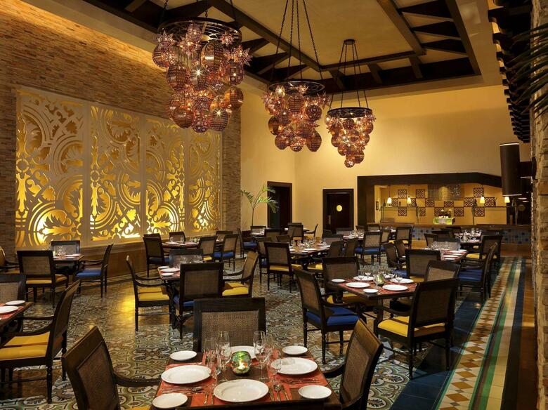 Hotel Grand Solmar Land End Resort & Spa