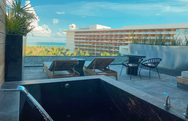 Hotel Secrets Moxch� Playa Del Carmen