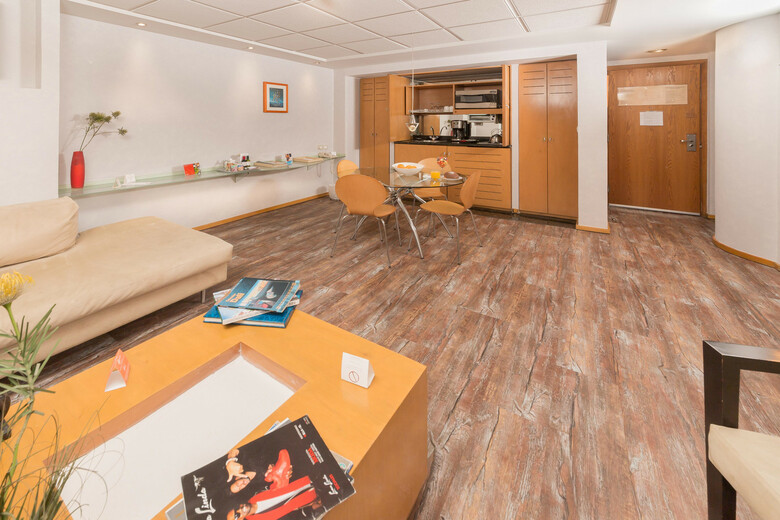Suites Contempo