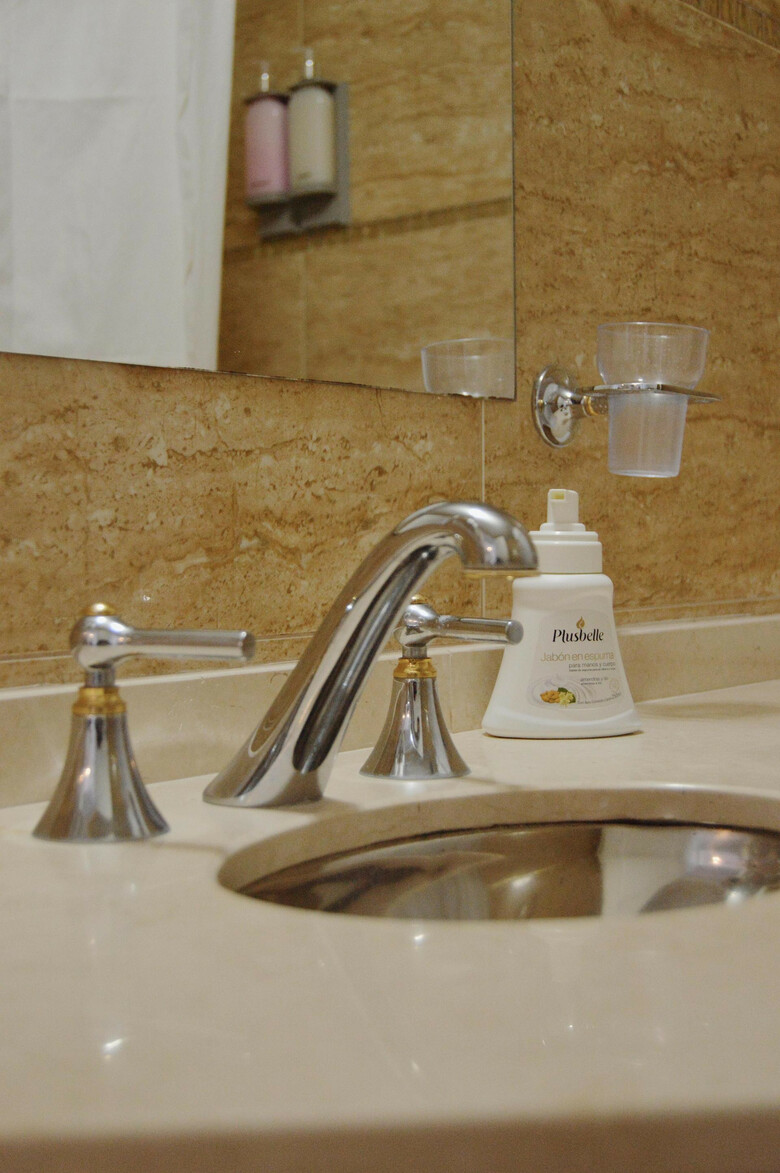Aguas De Oro
