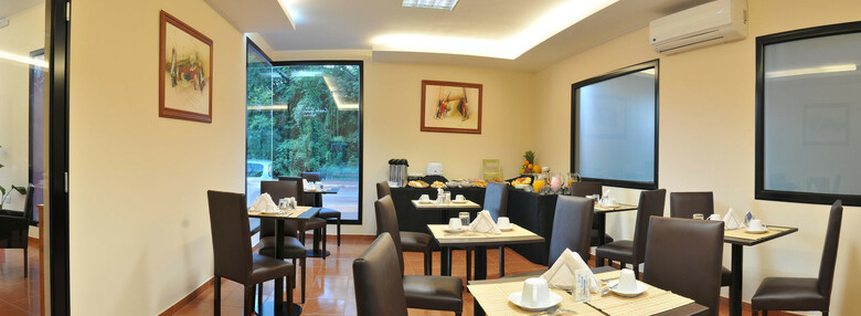 Costa Iguaz� Apart Hotel