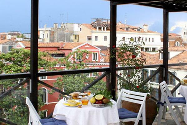 Hotel Ai Due Fanali