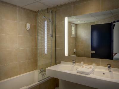 Hotel Arles Plaza