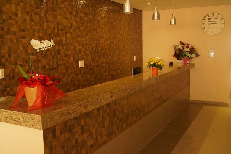 Mont Rey Hotel