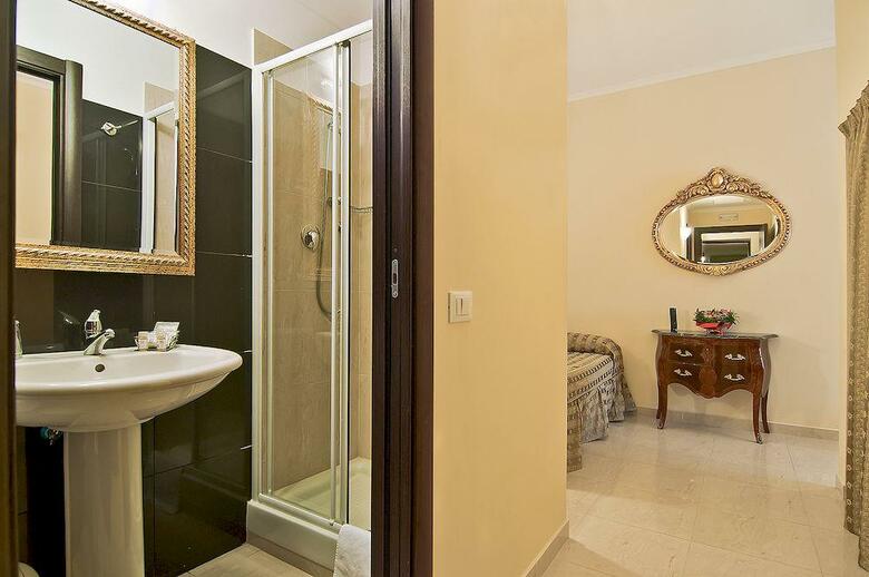 Hotel Regina Giovanna