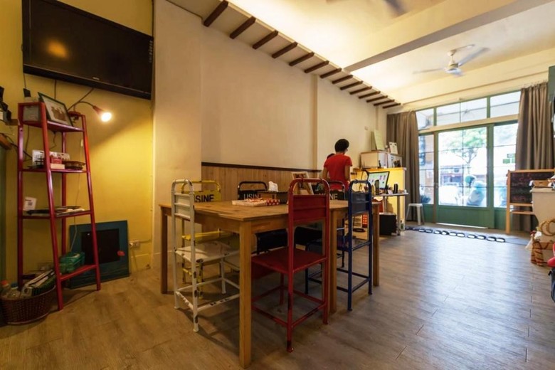 Sleeping Boot Hostel
