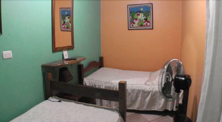 Hotel Pacand�