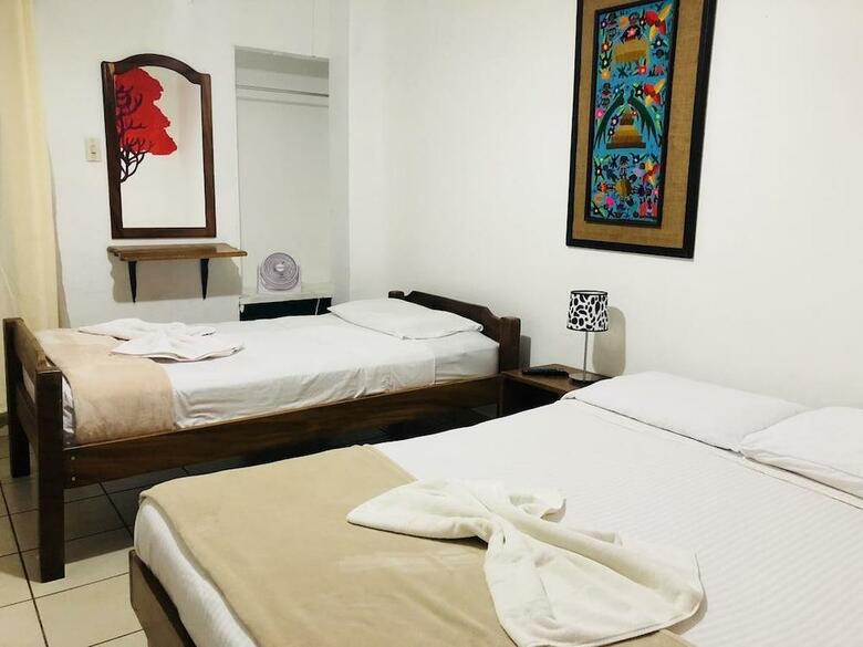 Hotel Pacand�