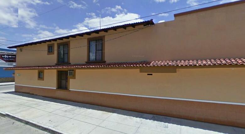 Uke Inn Suites Teran