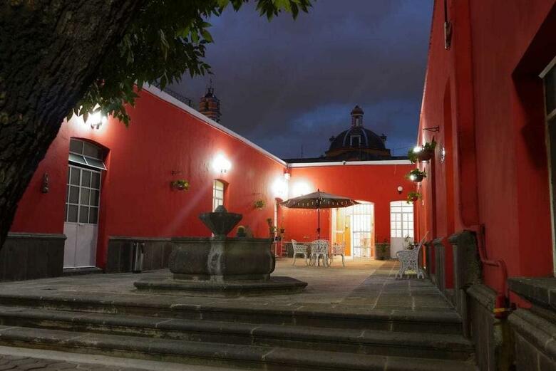 Urbania Hostels
