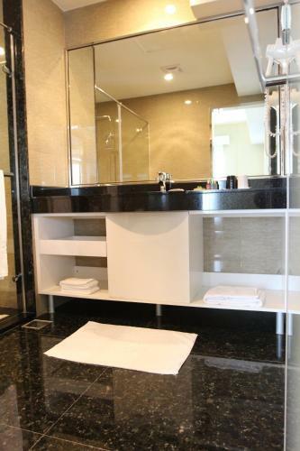 Lishiuan Hotel