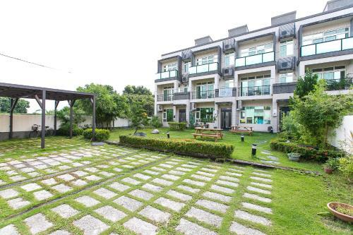 Phanes B&B - B Building