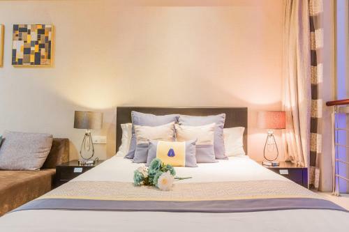Binjiang Seven Service Apartment
