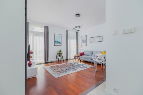Apartment ?obzowska Cracow By Renters