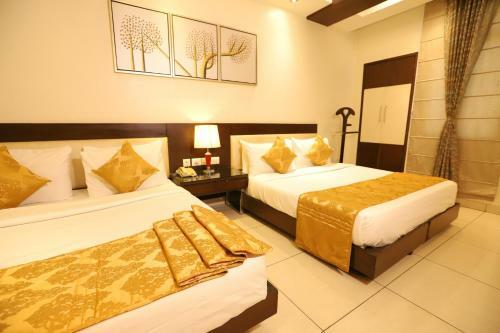 Amrapali Grand The Boutique Hotel