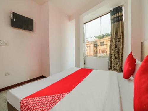 Oyo 76738 Hotel Z Black