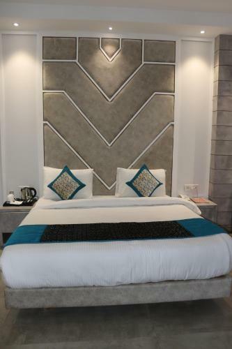 Hotel Anchorage By Captain Vishal Khanna Mahipalpur