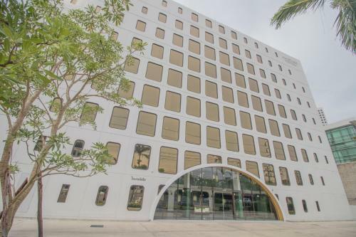 Justice Hotel