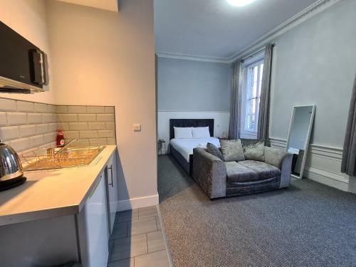 Castleview Aparthotel