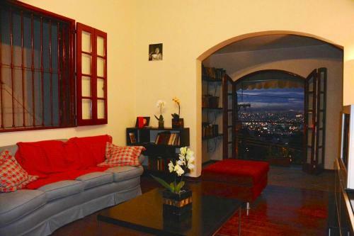 Hostal Velinn Reserva Santa Teresa