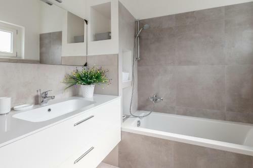 Apartamento Milano Business Balcony Flat