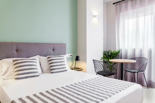 Apartamentos L�bere Valencia Abastos