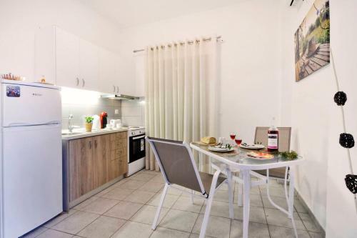 Kloudas Apartments
