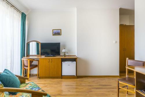 Family Inn