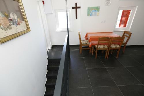 Apartment Darko With Sea View