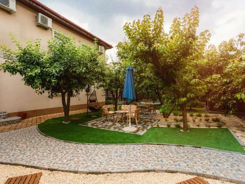 Hostal Vila Margot Adult Only