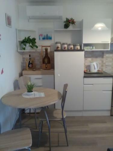 Apartma Evi