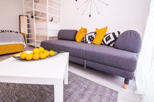 Art Studio Apartment Kata