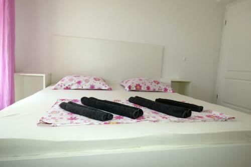 Hostal Lux Dalmatia I & R
